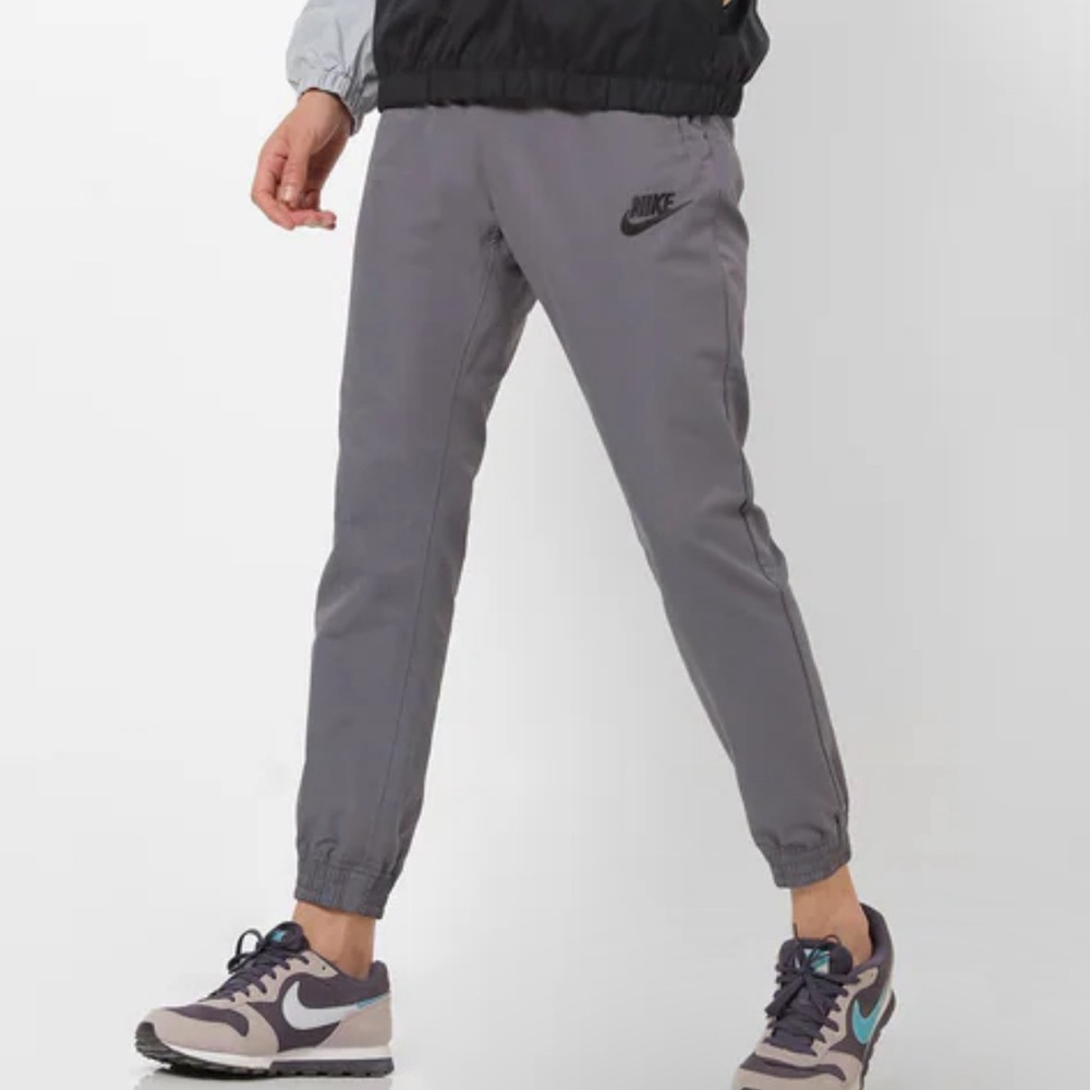 Nike men pants medium